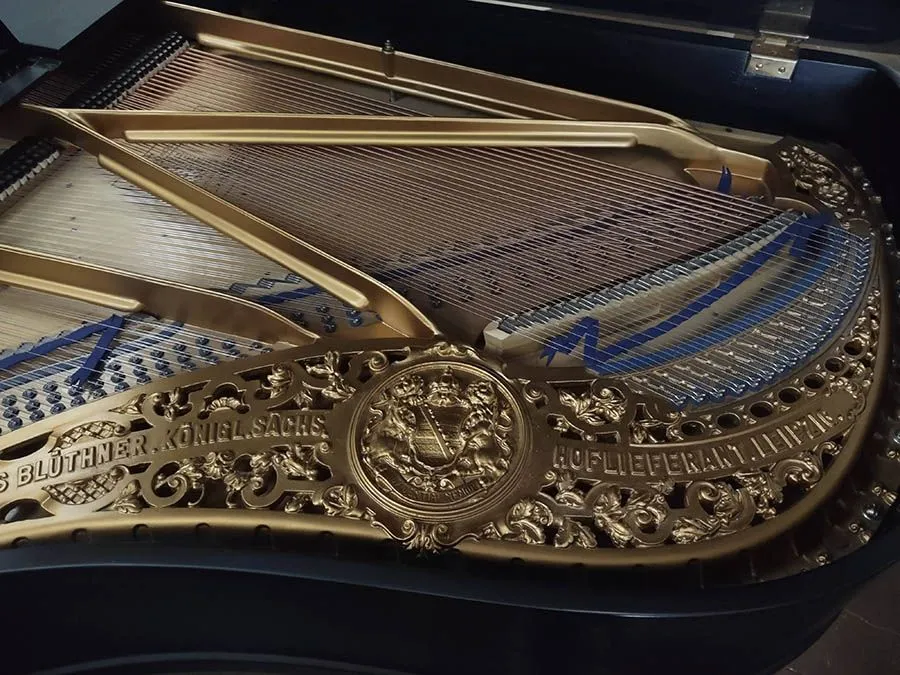 1923 bluthner style 8 ornate grand