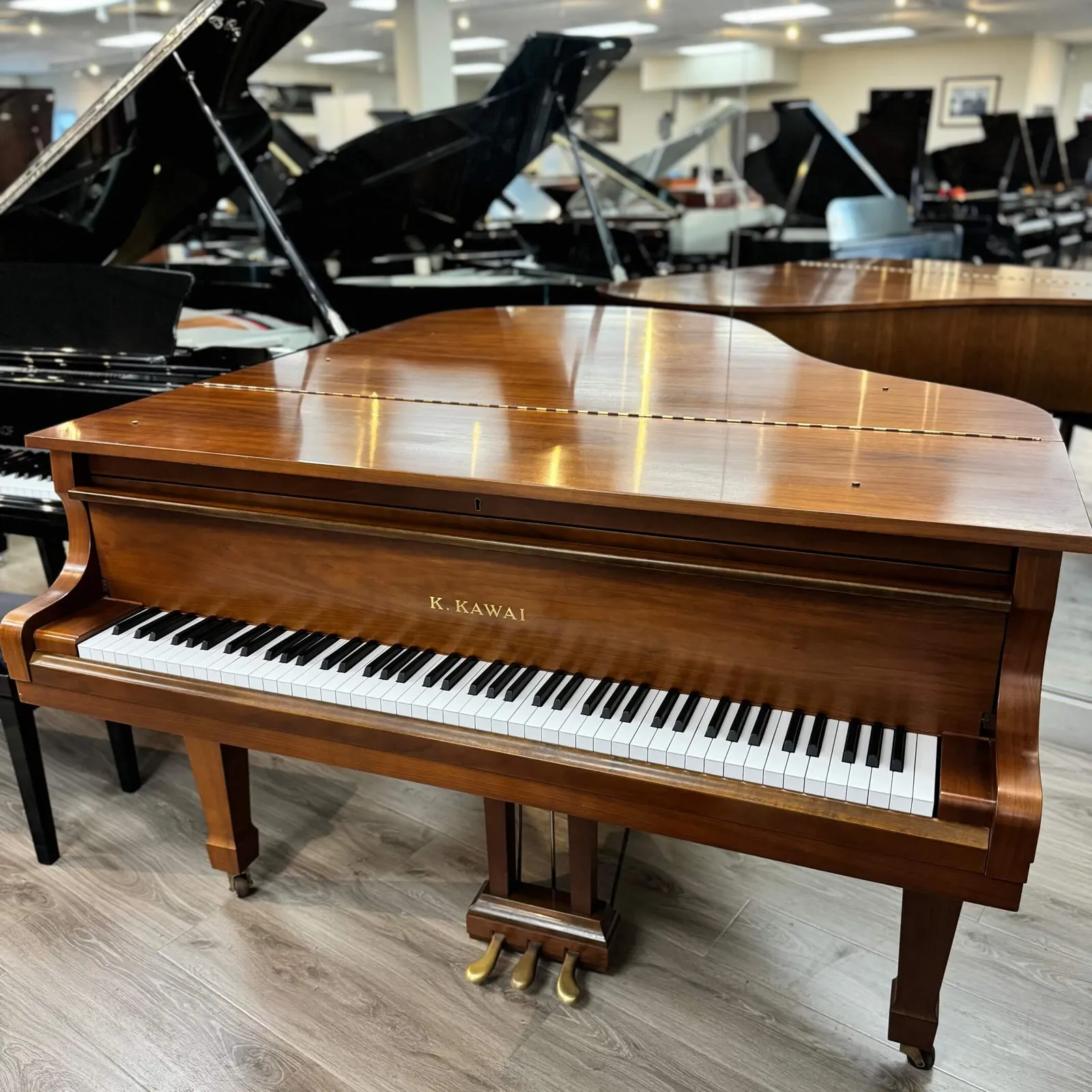 1975 kawai kg2c grand piano walnut satin finish