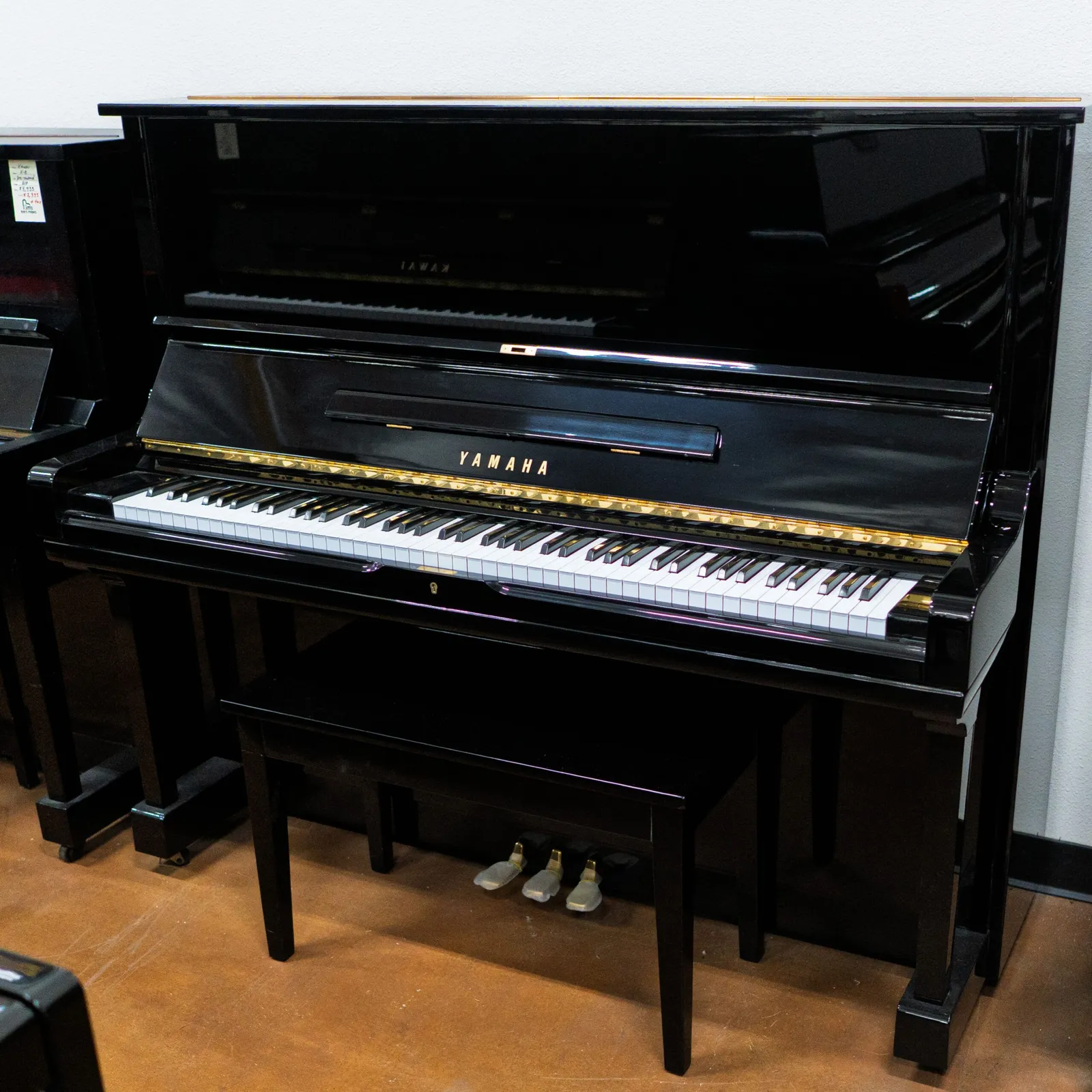 1976 Yamaha U3 Upright Piano Ebony Polish