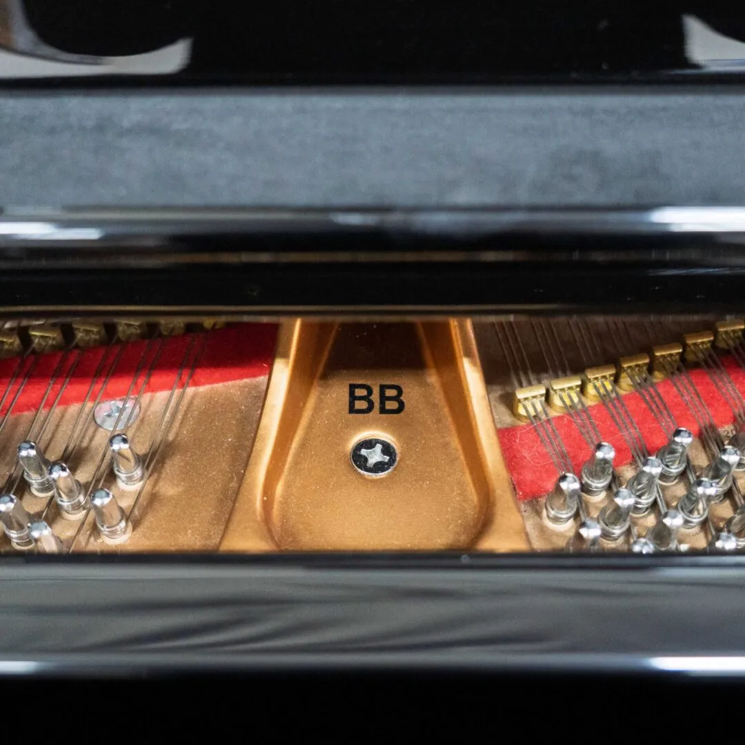 2004 mason hamlin bb grand piano black polish