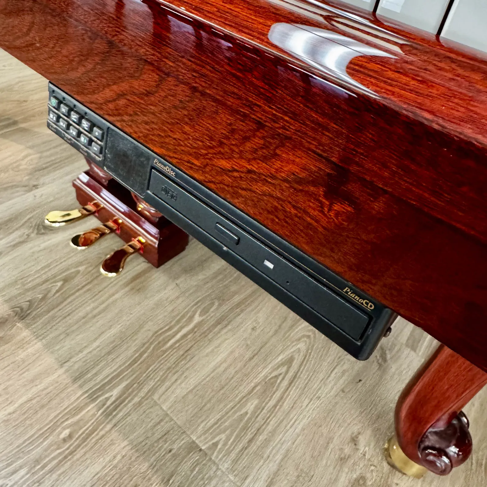 2008 vienna grand piano mahogany polish french provincial