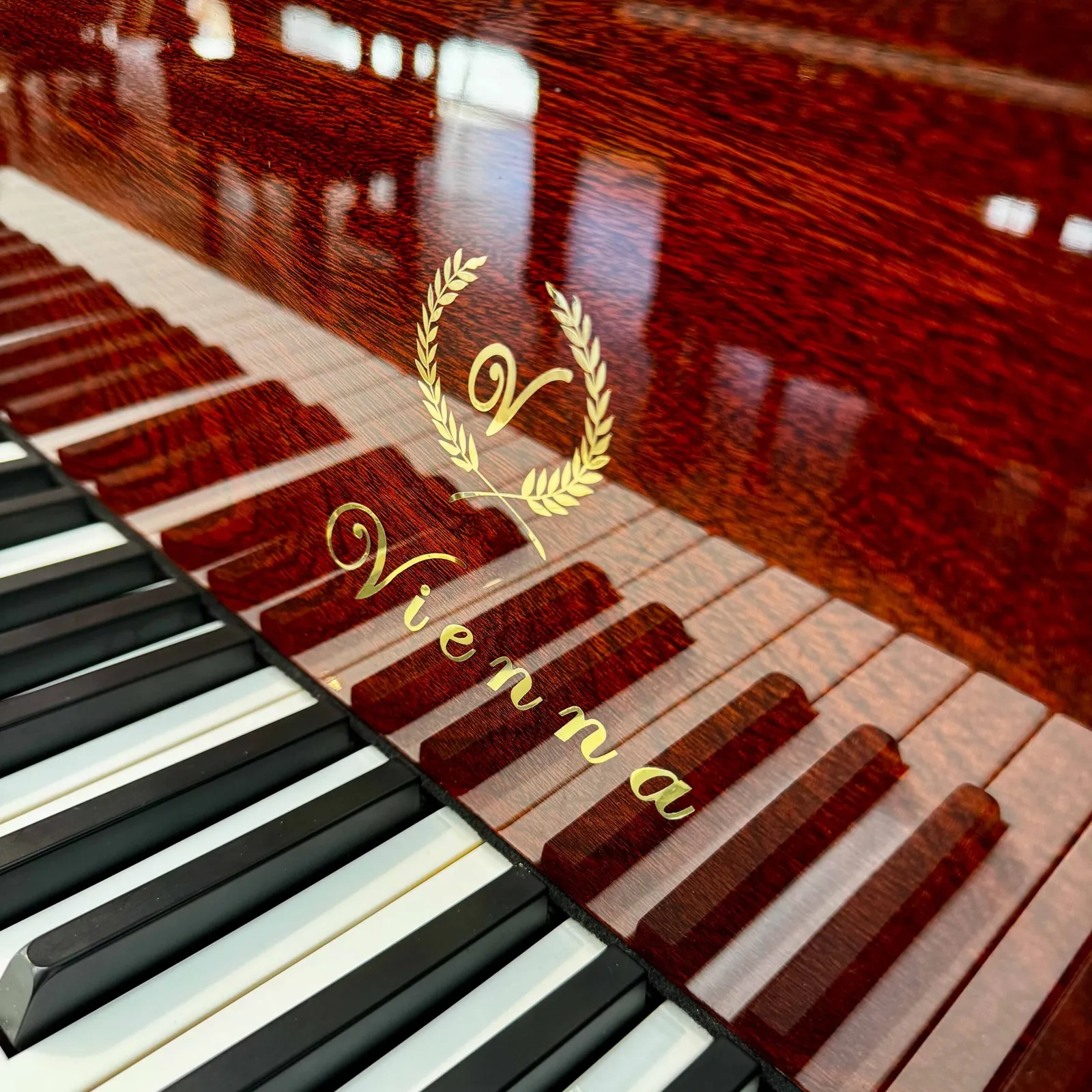 2008 vienna grand piano mahogany polish french provincial