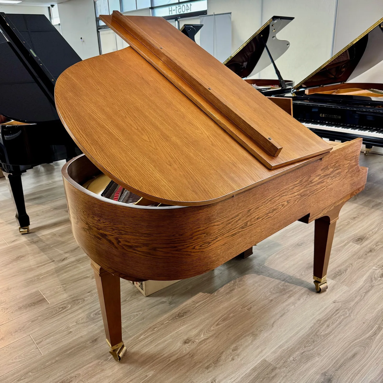 baldwin model r grand piano oak finish