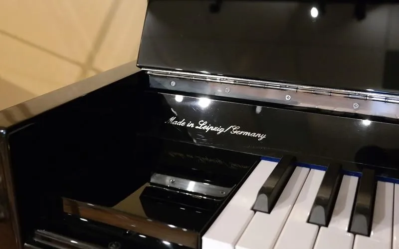 bluthner model d upright