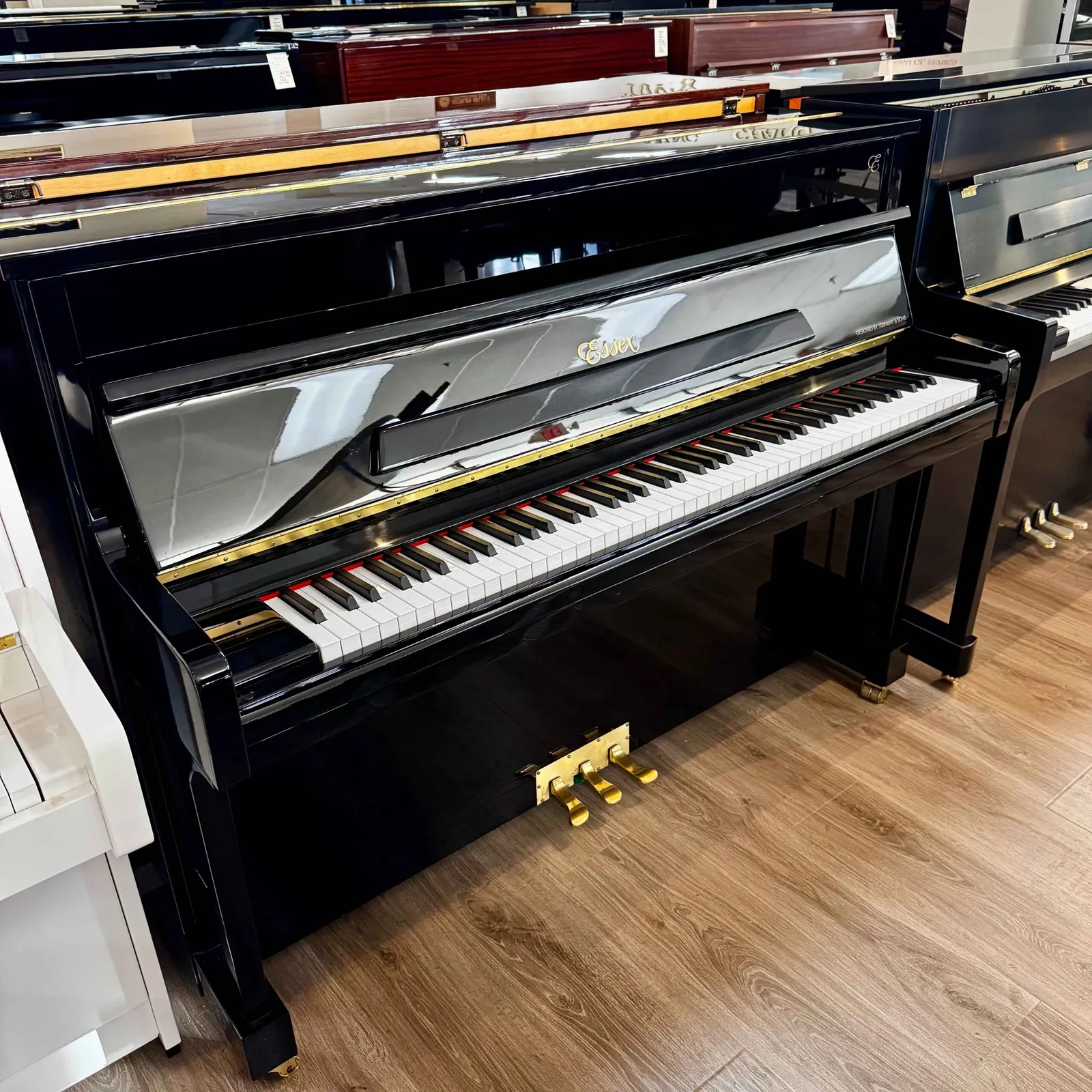 essex eup111 upright piano ebony polish