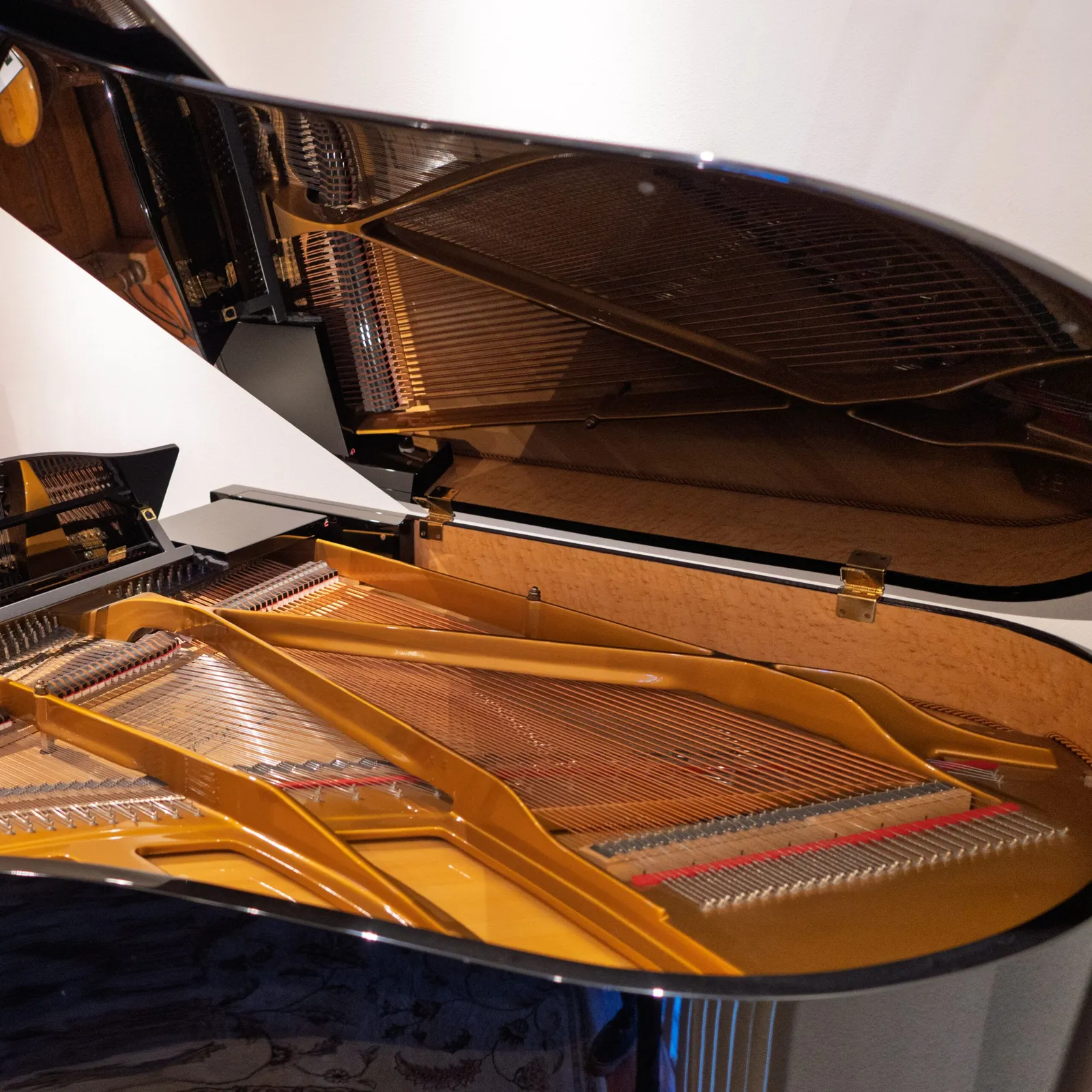 haessler by bluthner 186 grand piano ebony polish
