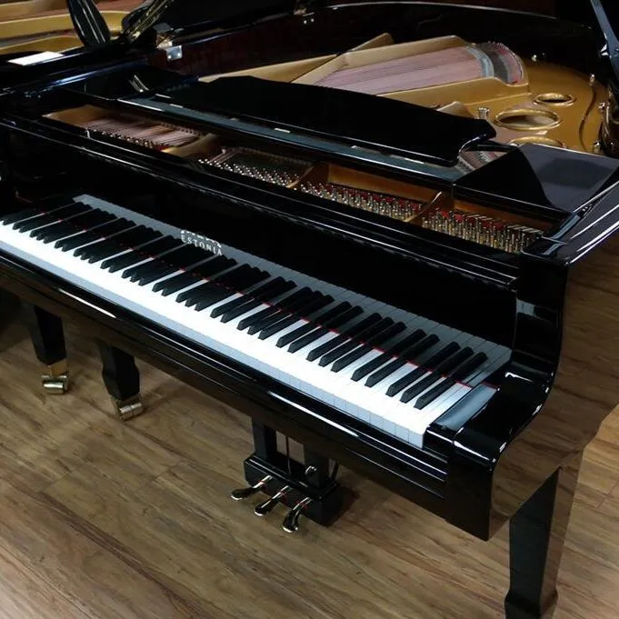 new estonia l168 studio grand