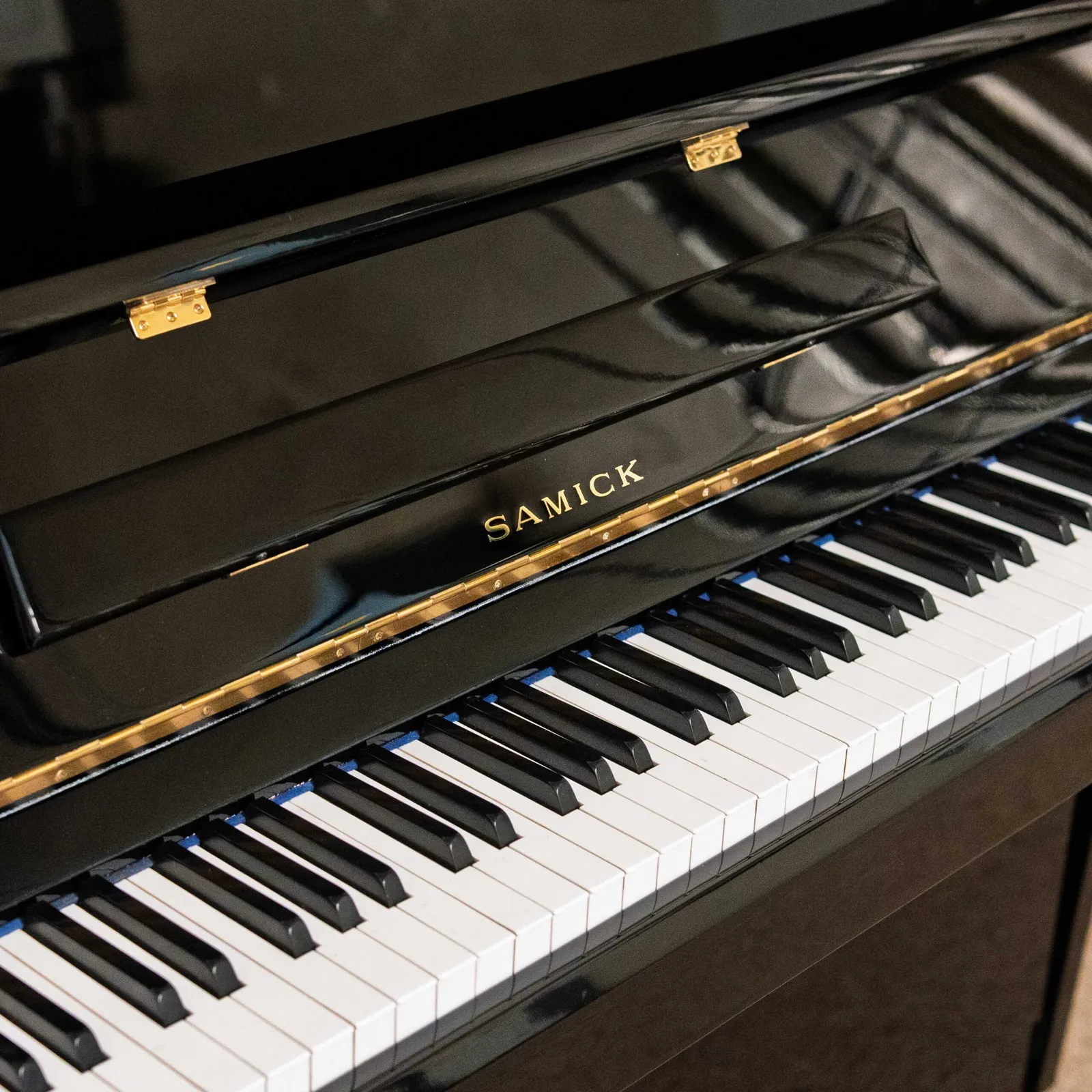 samick su 118h upright piano
