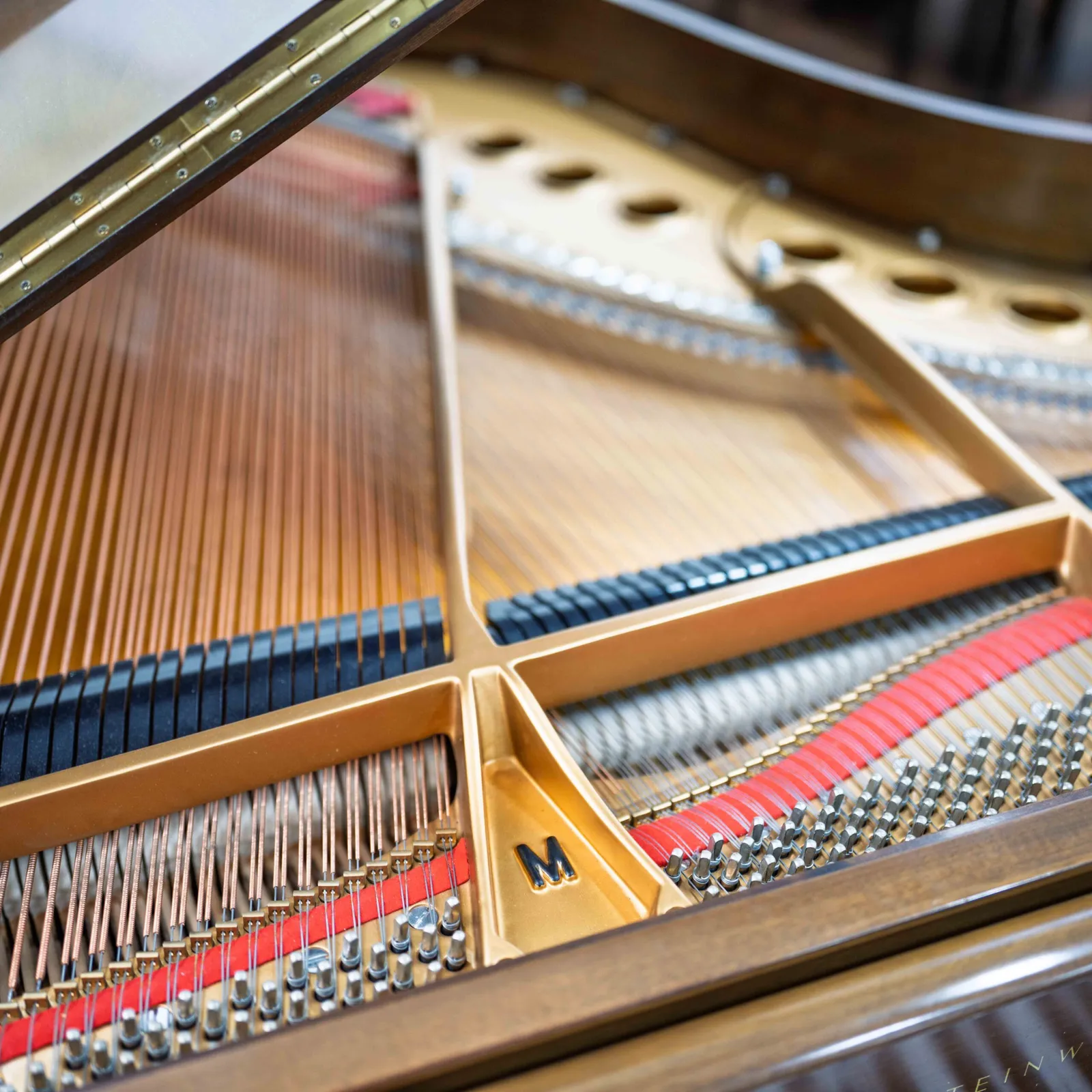 steinway sons model m grand piano chippendale design walnut satin finish