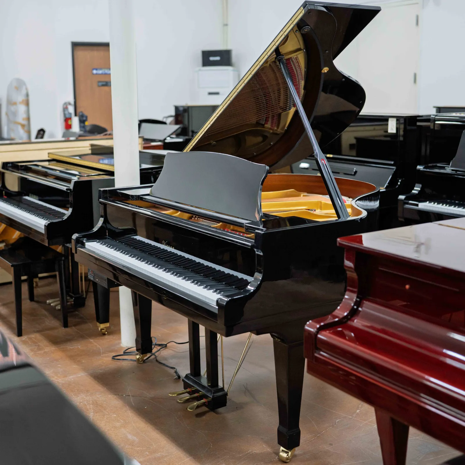 vienna vg149 baby grand piano w qrs player system ebony polish