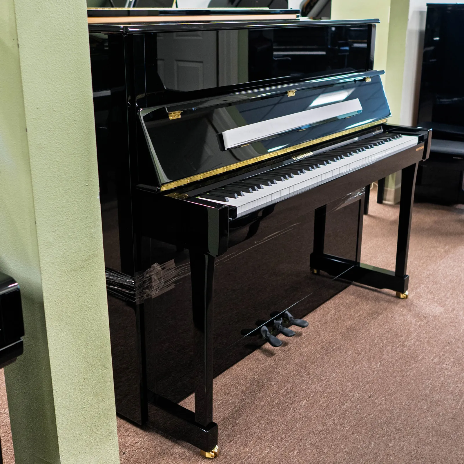 w hoffmann tradition t 122 upright piano black polish