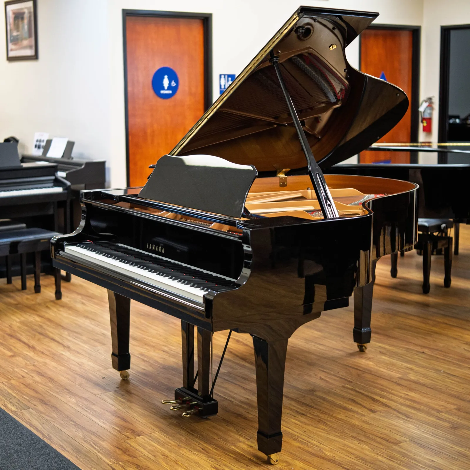 Yamaha C Series C3 Grand Piano Ebony Polish