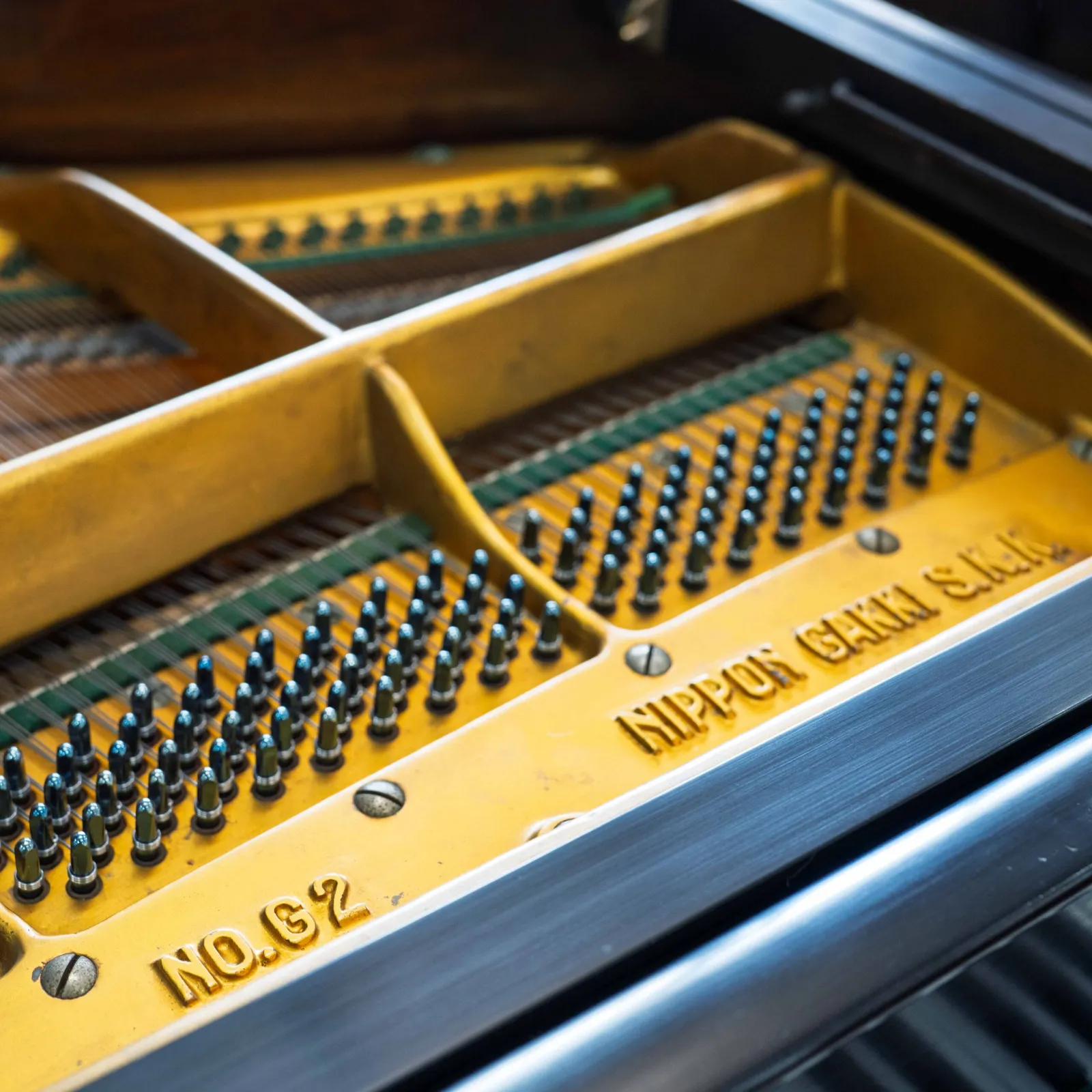 yamaha g2 grand piano vintage ebony satin