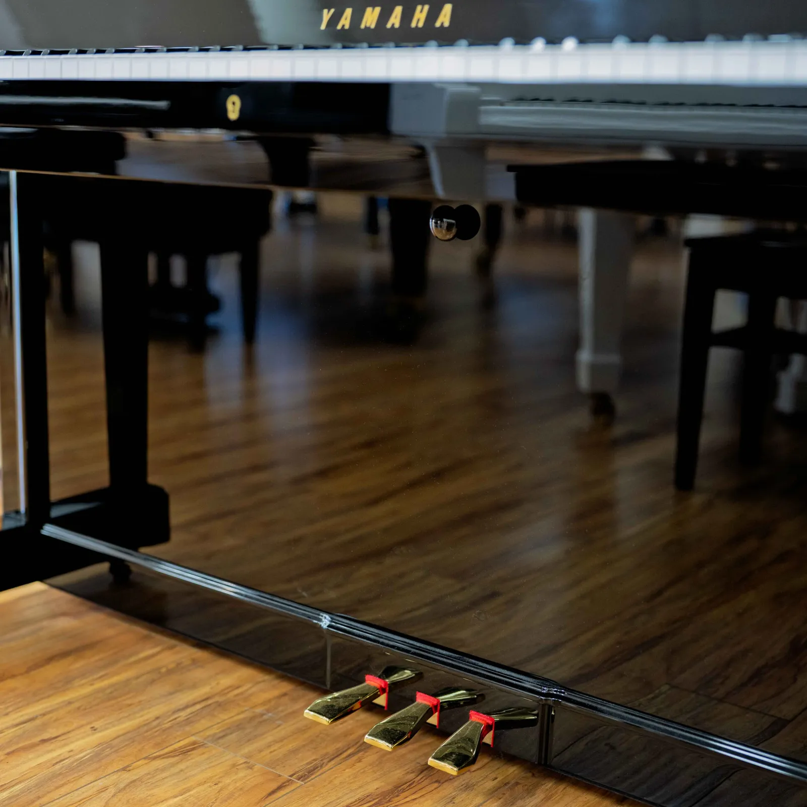 yamaha ux 5 concert upright piano